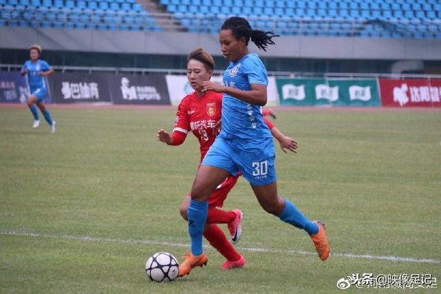 双双胜利！中国两支U17球队登顶小组，中国队或将与上海队争夺冠军